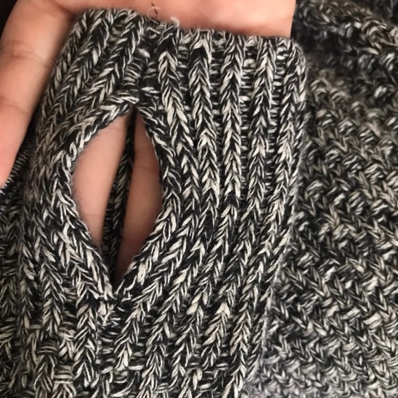 Post Practice Cardigan - Picture 6 of 8